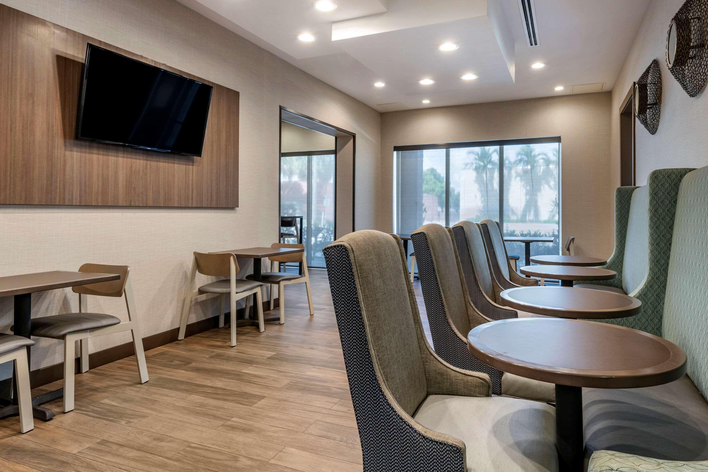 Comfort Suites Fort Lauderdale Airport & Cruise Port Dania Beach Luaran gambar