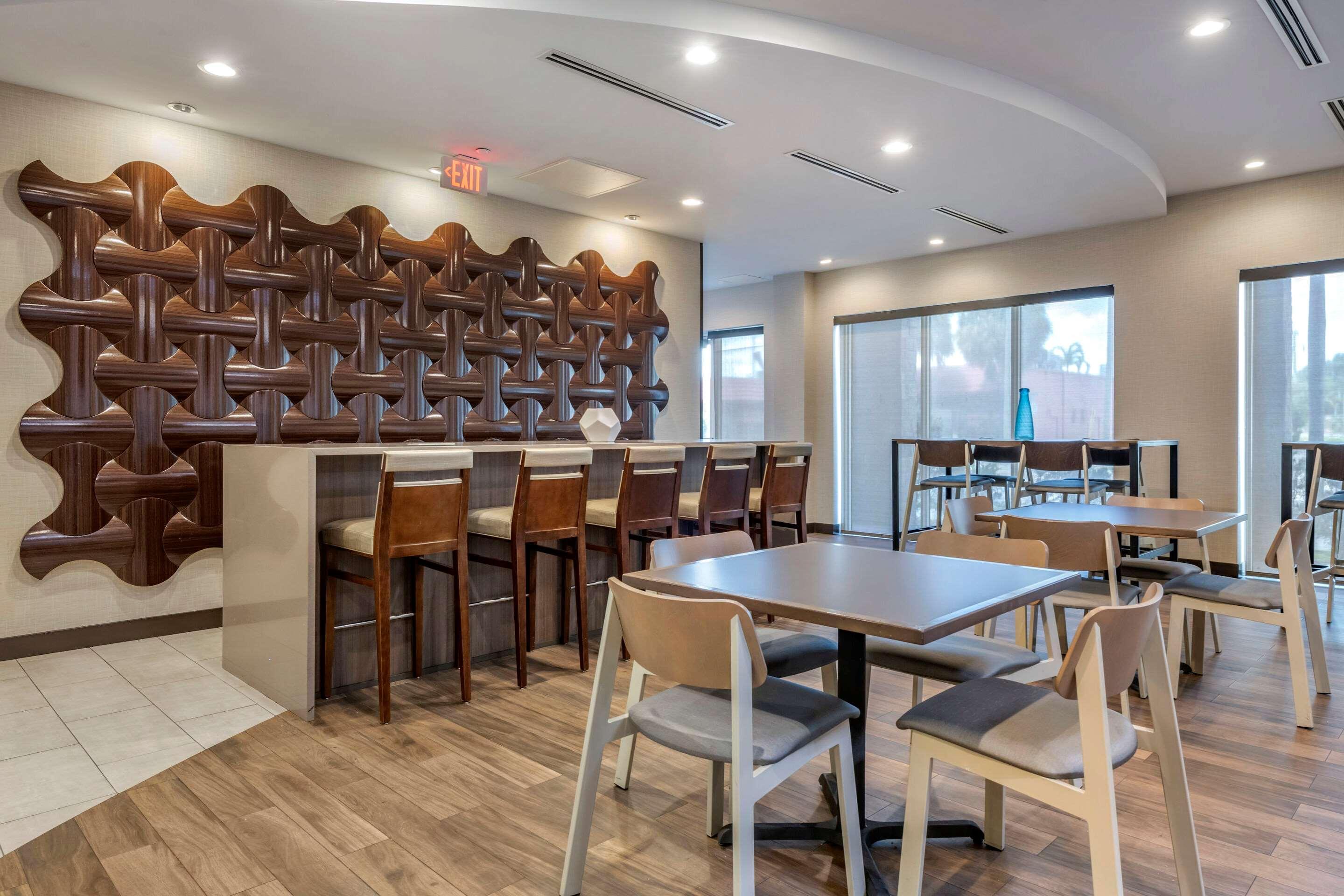 Comfort Suites Fort Lauderdale Airport & Cruise Port Dania Beach Luaran gambar